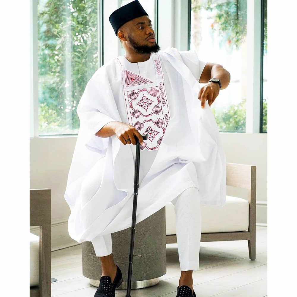 le boubou, une tenue africaine qui tire ses origines de la culture arabe
