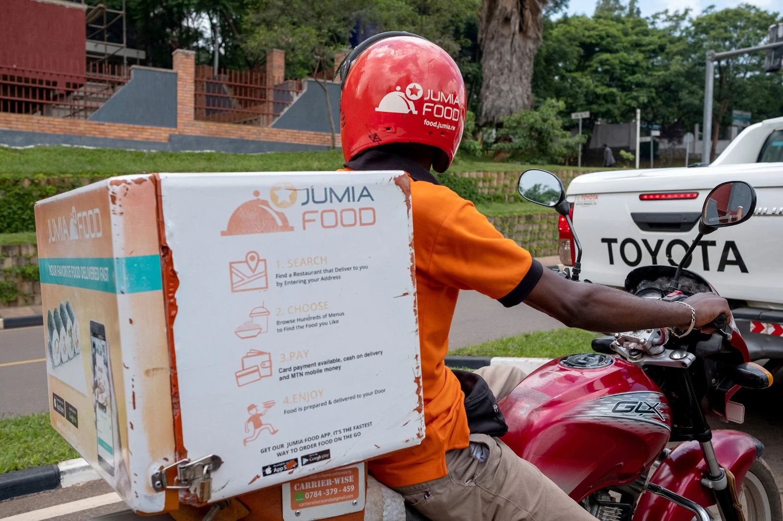 côte d’ivoire : le boom des commandes de repas en ligne à Abidjan